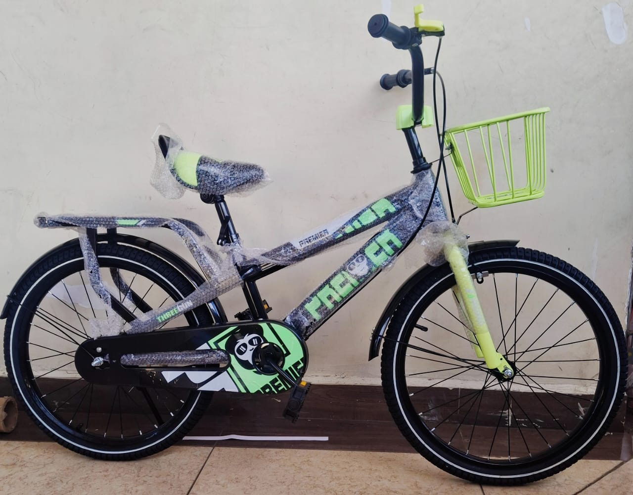 Best quality! 3GUN Kids BIKE Size 20; Age 7-11yrs