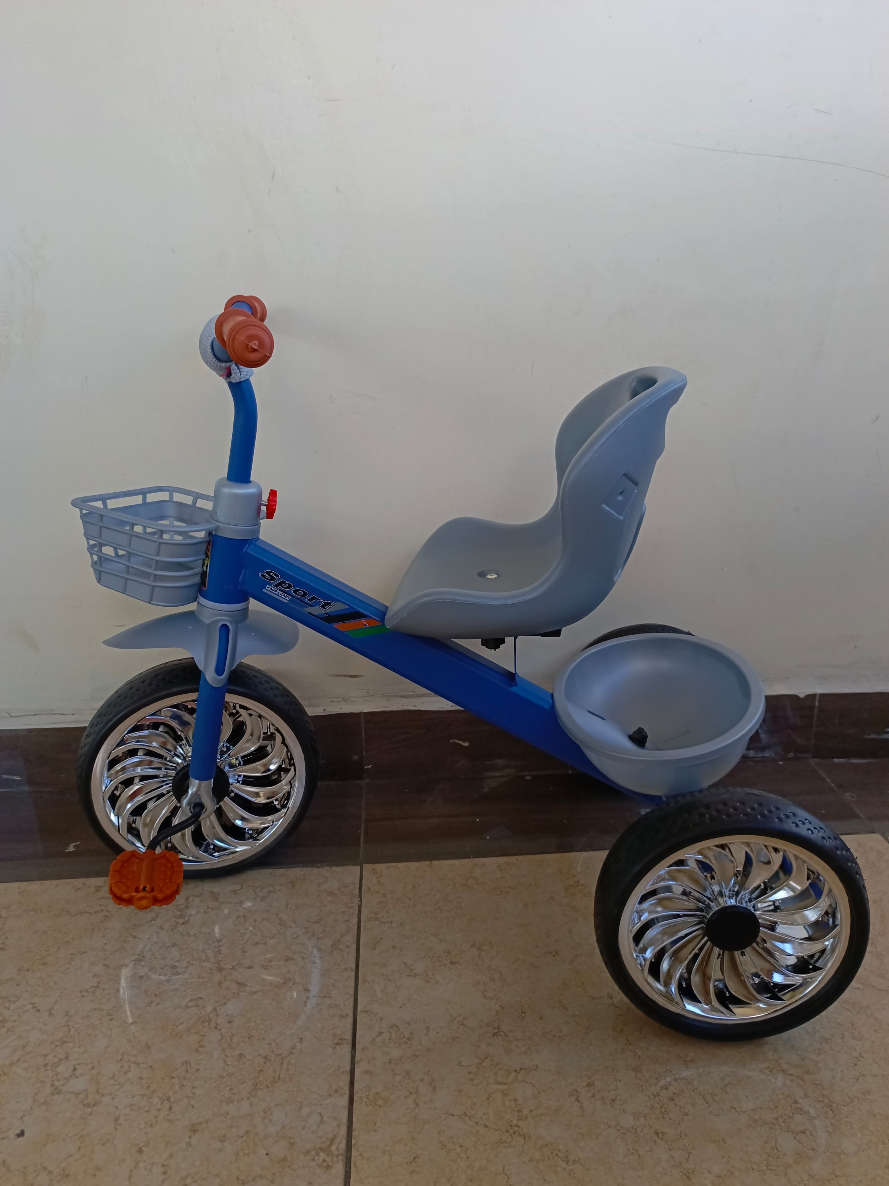High quality! Kid's Tricycle Age:1.5-4yrs