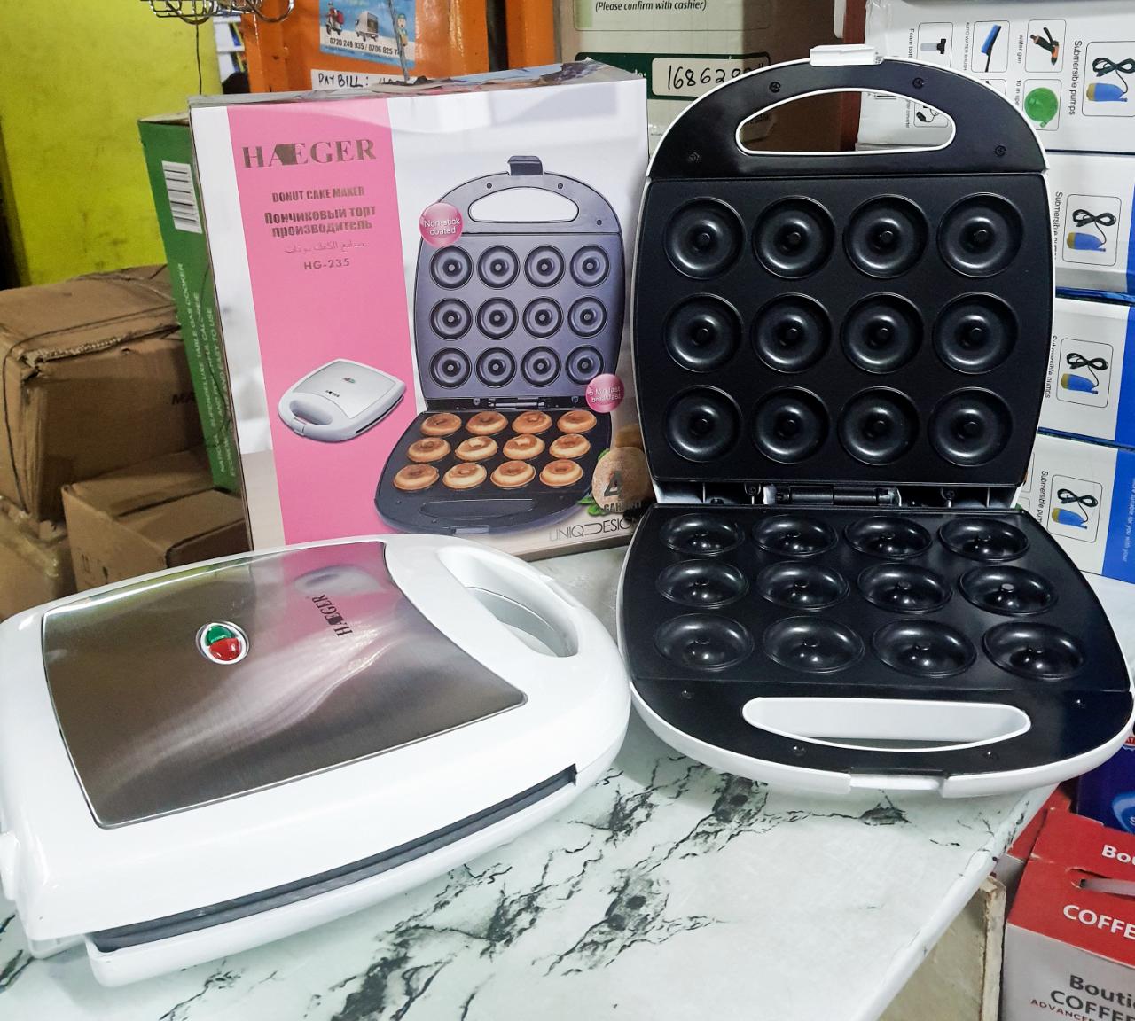 Sokany 12 Pieces Electric Non-Sticky Doughnut/Donut Maker i High quality LED lamp Heating element ergonomically designed Kitchen & Dining room appliances