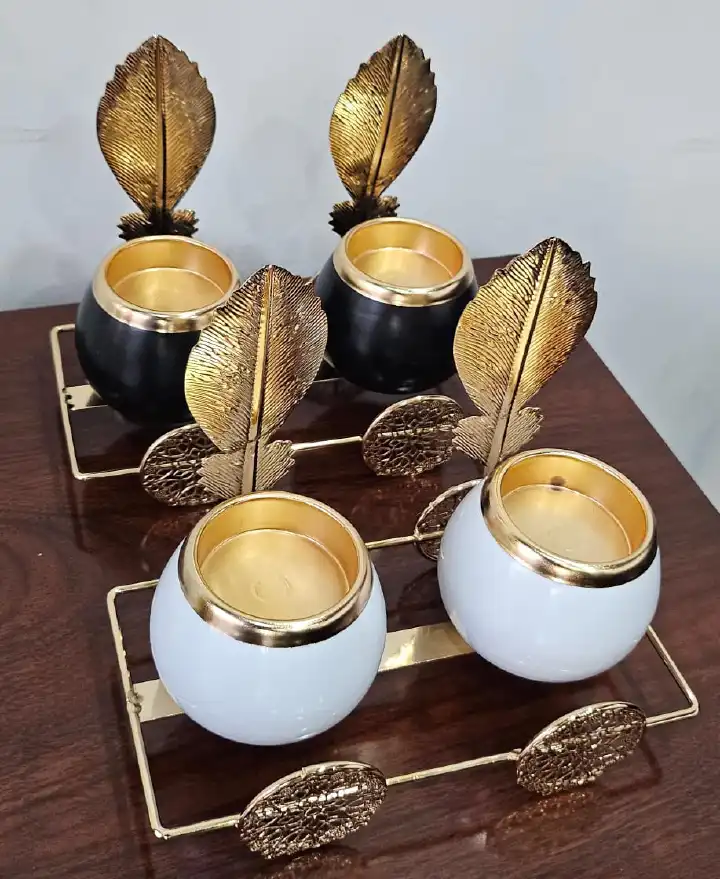 🌹🌺2in1 ceramic candle holder in gold leaf stand now available in black or white