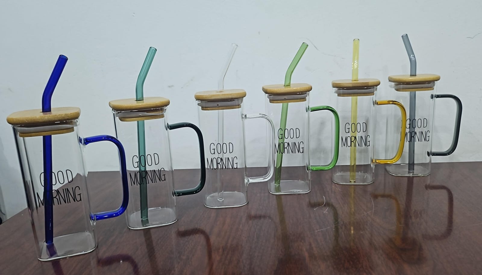 🍇400ml  Square smoothie glass cup with matching straws now available in 6 colours (2 designs - good morning with bamboo lids; unbranded matching colours acrylic lids)