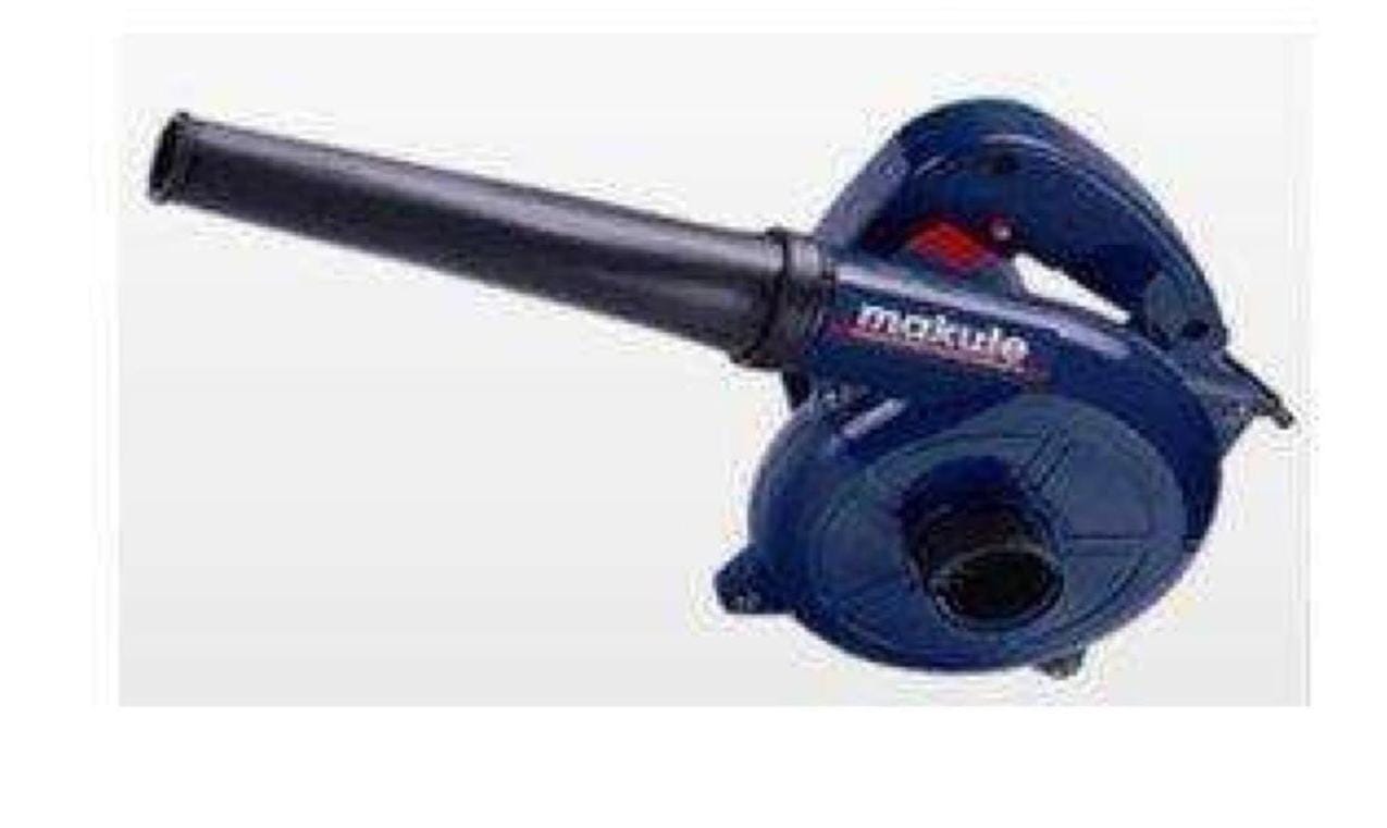 Makute blower 600w
Vacuum function for collecting the dust from hard to reach areas such as CPU, middle of seats and boot space of Car interiors etc.