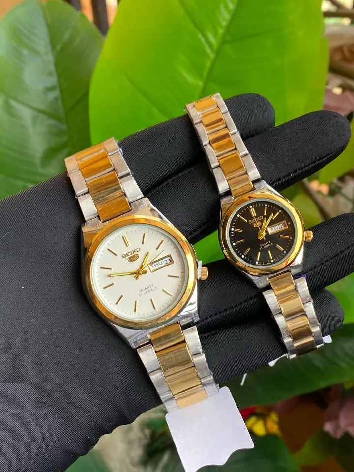 🔥🔥RESTOCKED🔥🔥

SEIKO 5 COUPLE WATCHES
❇Day&Date Display
❇Water resistant 
❇Battery powered 
❇Stainless steel
