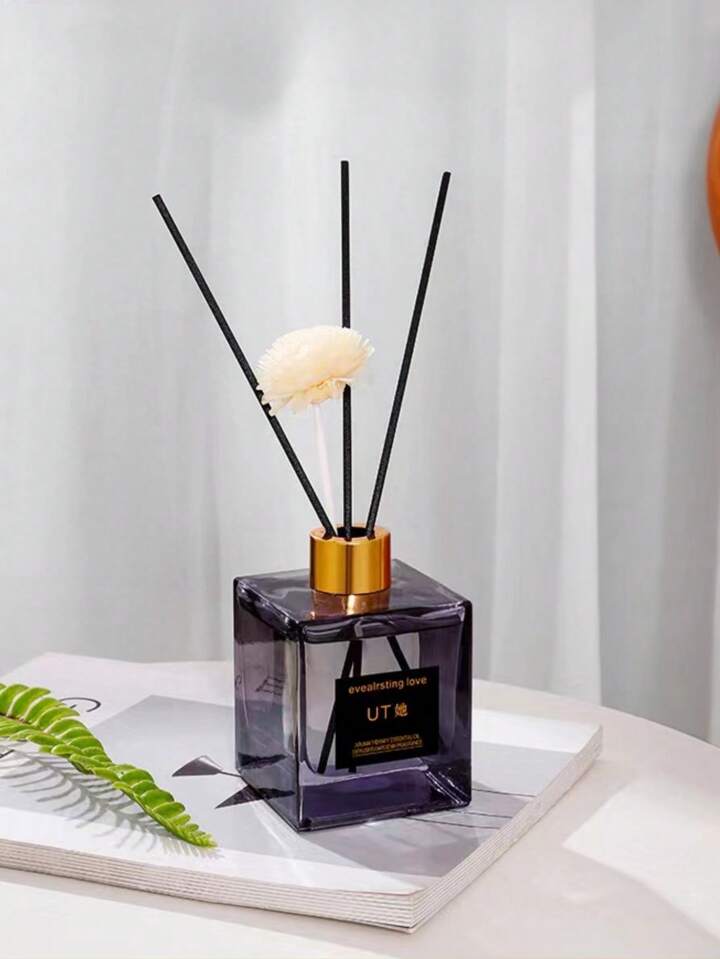 Reduced price!!!
200ml Gardenia Scent Aromatherapy Essential Oil Room Decor/Long Lasting Freshener/Perfect Gift For Birthday. Used in office shops e.t.c. Lasts upto about  3 months.