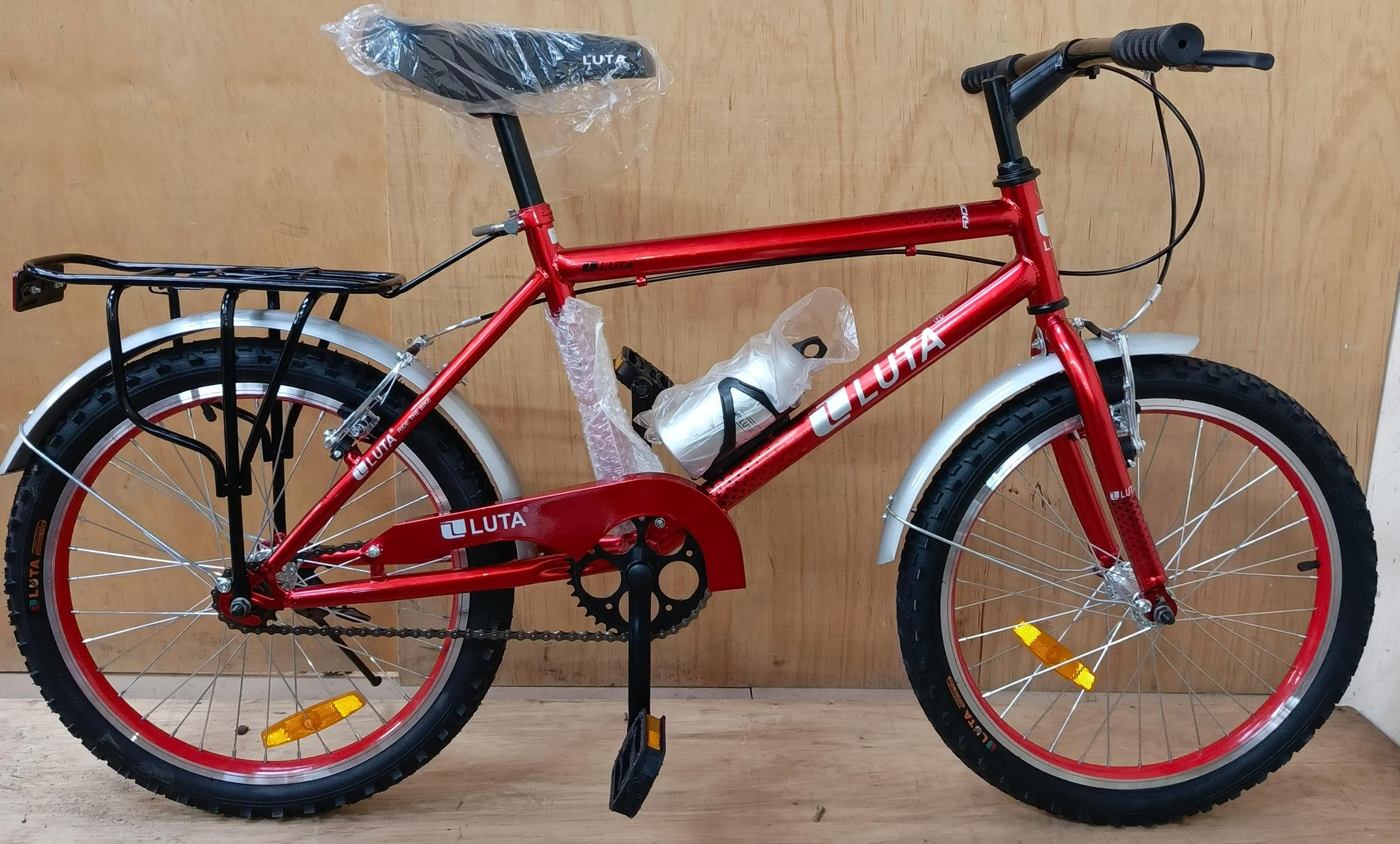 Luta with back seat Size 20" today and watch them ride with joy and confidence!Provides a fun and healthy way to explore the outdoors