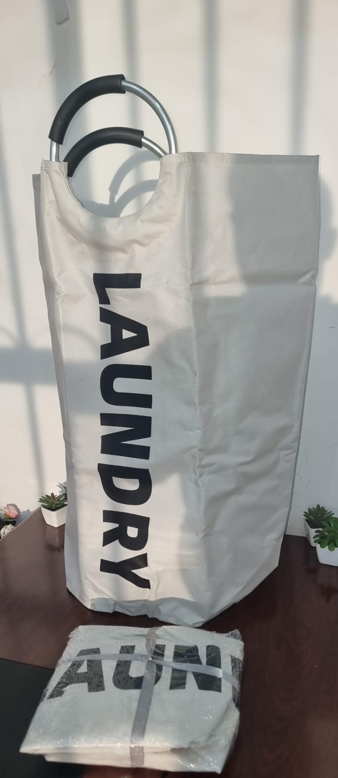 🪹New arrival 🎪
🏕Big size 90L waterproof foldable laundry basket now available in colour cream white