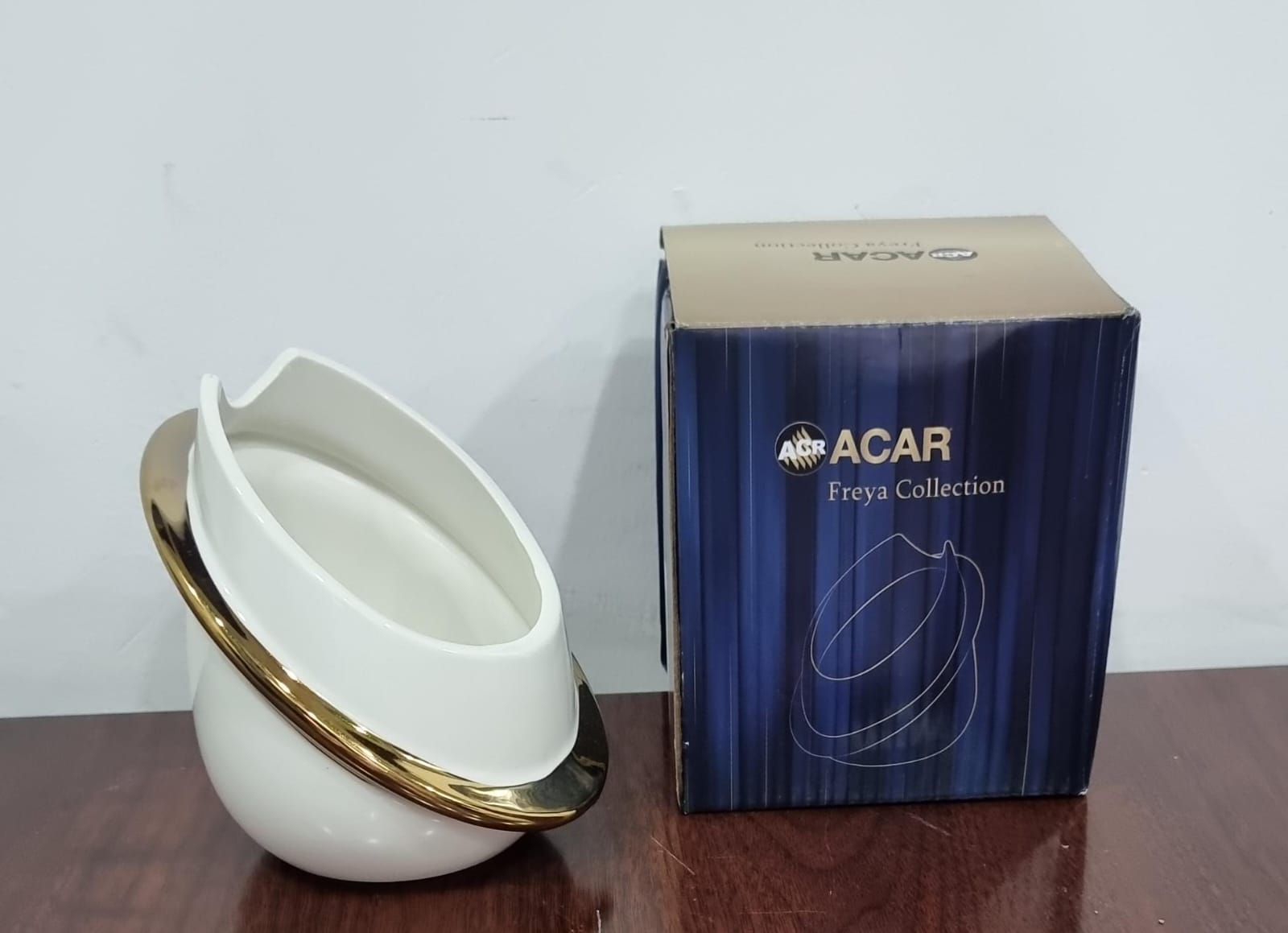 JE7459-L1 Acar brand multi purpose  ceramic bowl (spoon, serviette, napkin holder, ash tray, etc.) Now available