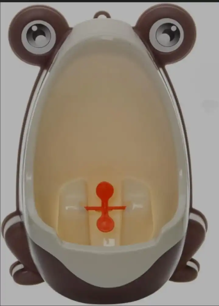 Cute Frog Standing Potty Training Urinal for Boys Toilet with Funny Aiming Target.Boys Urinal Toilet Bathroom Kid Frog Trainer Baby Potty Pee