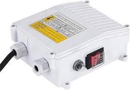 Control Box For AC Submersible Pump 0.5HP & 1HP Deep Well Water Pump Controller Switch with Thermal Protection Circuit Breaker