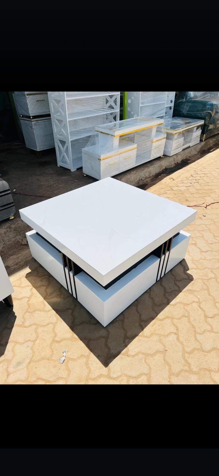 Elegant Square Marble Table ✨
Upgrade your space with this stunning square table featuring a sleek, durable marble tabletop. Perfect for modern living rooms, chic dining areas, or stylish offices. Its