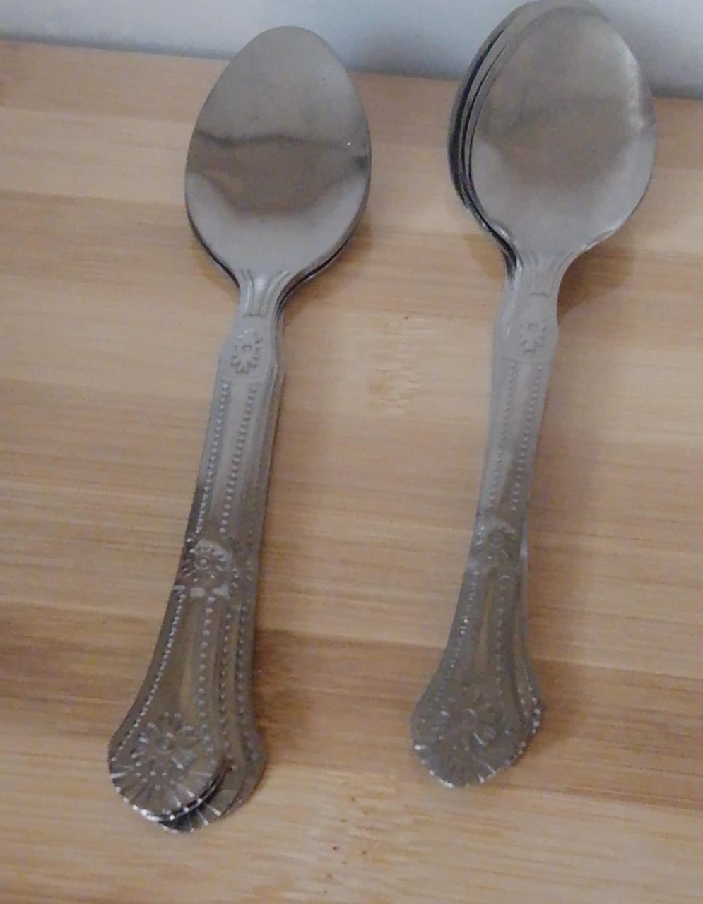 12pcs Short Tea Spoons
Stir in style! These elegant short tea spoons are perfect for daily tea time, desserts, yoghurt, or serving.
✔️Premium stainless-steel build
✔️Smooth, shiny finish
✔️Comfortab