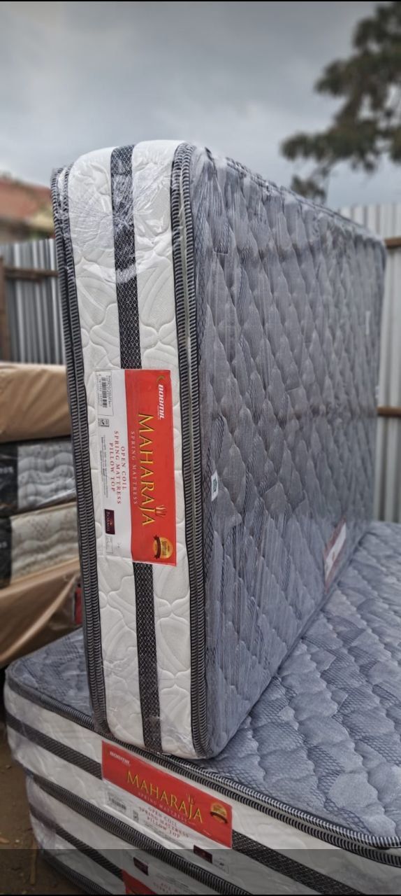 10-Inch Orthopedic Spring Mattress
Where comfort meets perfect body support. 🌙✨

✨ Why You’ll Love It:
✔️ Orthopedic Support: Designed to align your spine and relieve pressure on your back, hips & sh