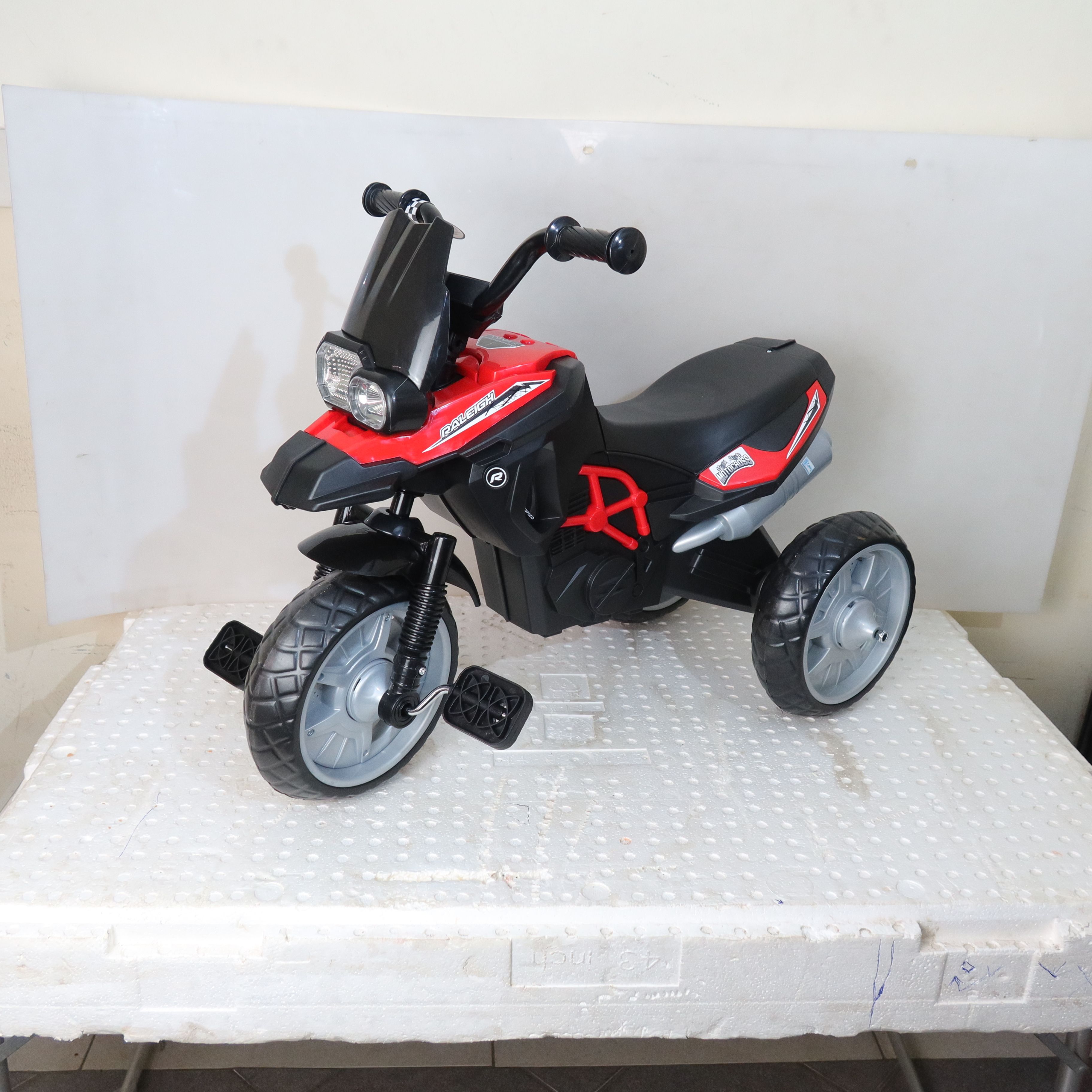 (NEW ARRIVALS)Generic Raleigh motocross tricycle 5621  red for kids toys and games tricycles kids mountain bicycles