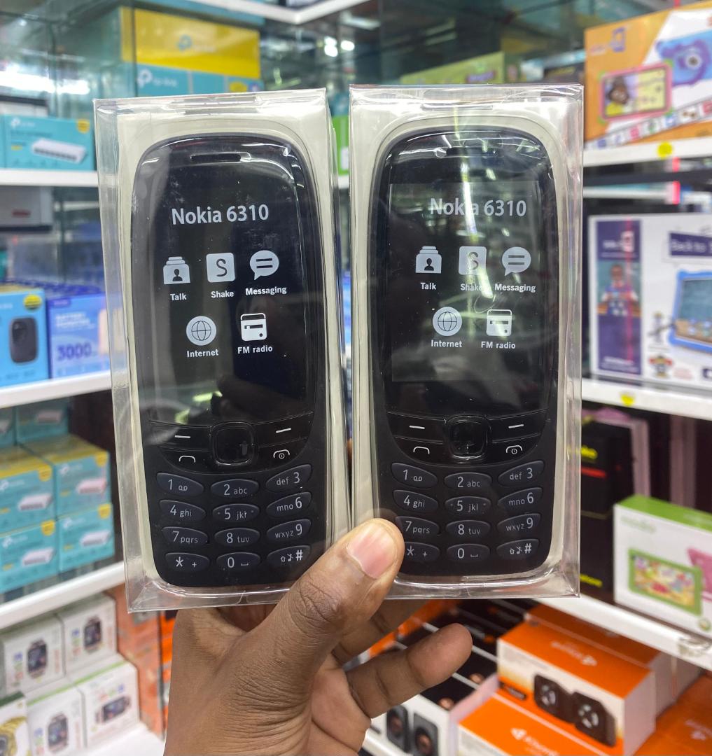 Nokia 6310 dual sim card phone