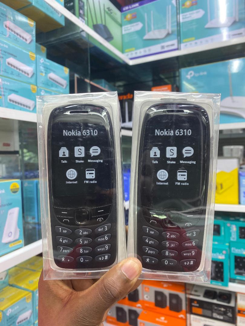 Nokia 6310 dual sim card phone