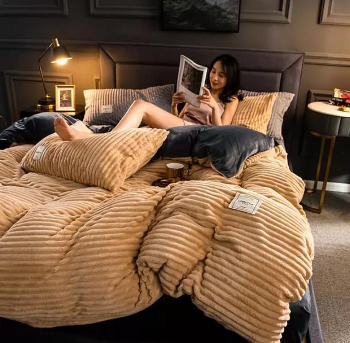 Velvet Duvet With One Bedsheet And Two Pillow Cases   This high-end bedding collection includes a sumptuous velvet duvet cover, a matching bedsheets, and two coordinating velvet pillowcases, offering