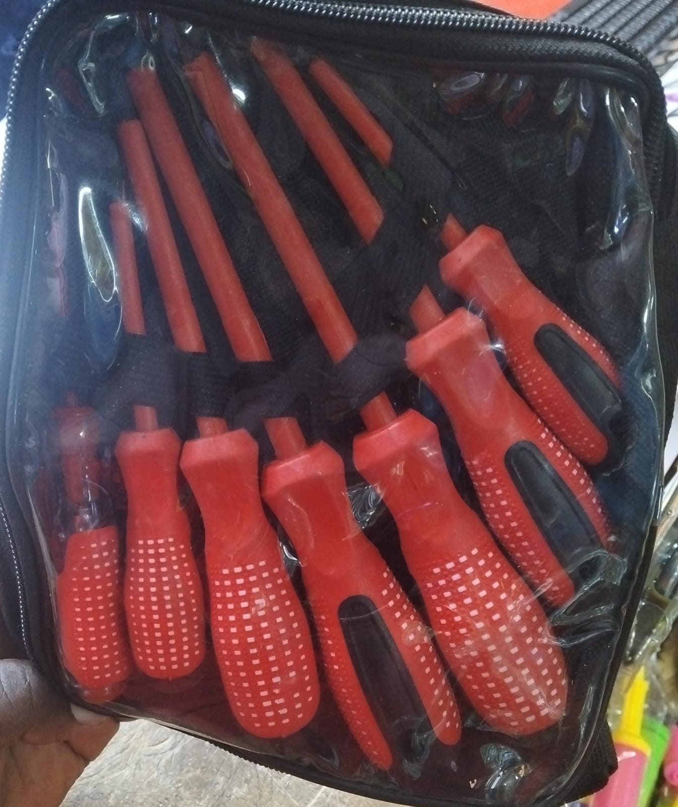 Star screw set of 7 The screwdriver heads are all made from high-quality chrome steel alloy and have a non-slip studded rubberized handles for maximum grip. T