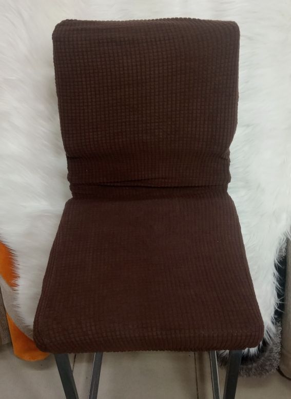 Seat covers for dining pare