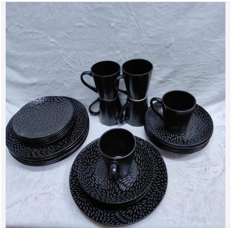 Black Dinner set Cup and Plates