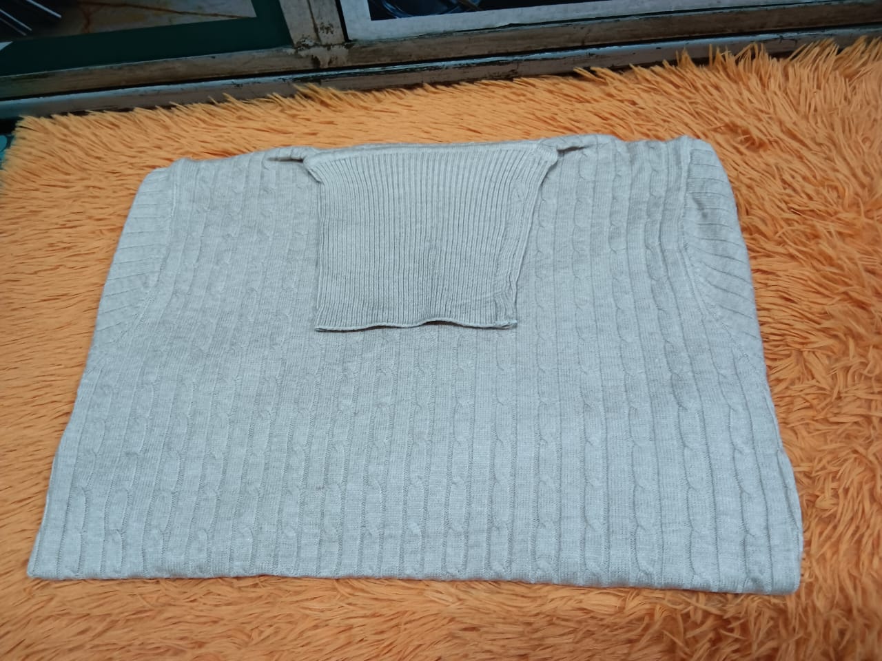 👆🏿👆🏿CLASSY FASHION UNISEX PULL-NECK CARDIGANS.warm, elastic according to fit and durable.High quality and is non-fading remains new like even after several wash cycles
Easy Clean via hand/machine