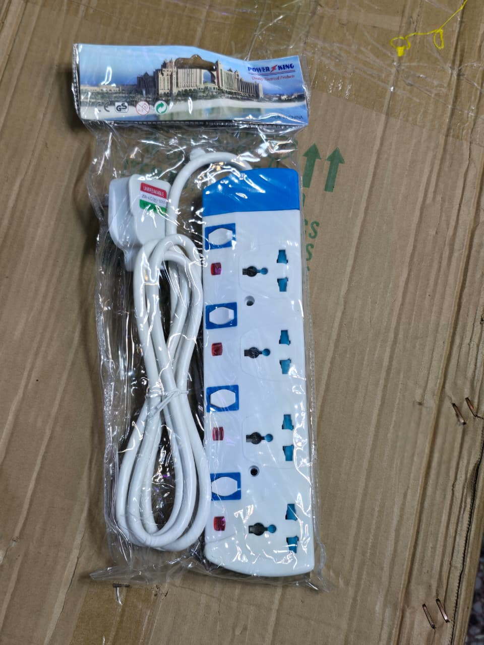 4-Way Extension Socket – Heavy Duty Power Strip with Surge Protection | Safe & Reliable Multi-Plug Power Extension. Designed to distribute electricity efficiently while protecting connected devices.