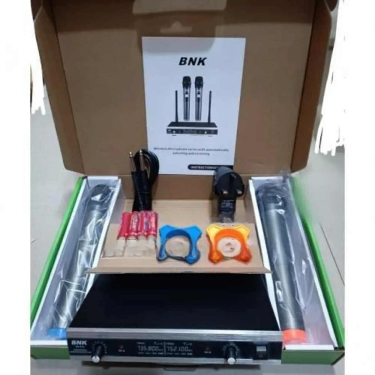 BNK Wireless Microphone System DH_744 – 2-Channel Professional UHF Wireless Mic with Auto Mute & Power Saving. A professional-grade wireless audio solution ideal for karaoke, events, conferences.