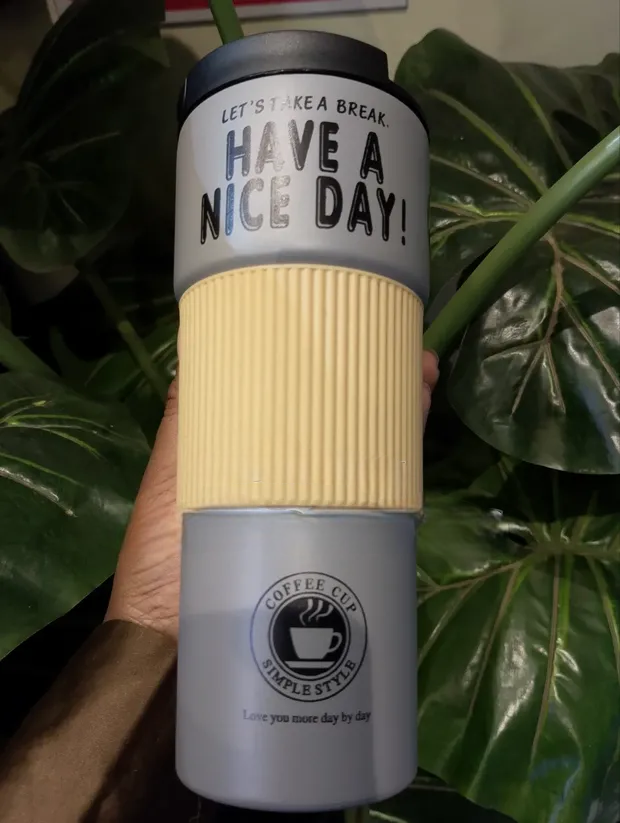 600ml  Have a Nice Day Insulated Coffee Mug – Travel & Office Thermal Cup. Upgrade your coffee or tea experience with the Have a Nice Day Insulated Coffee Mug.