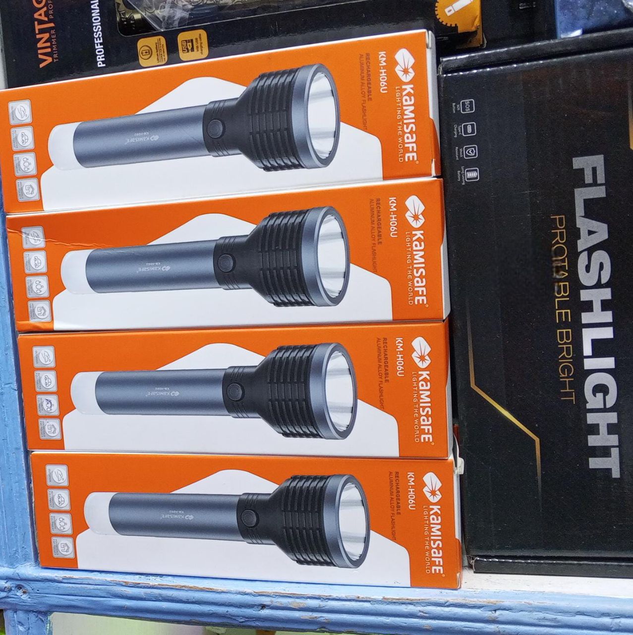 Kamisafe Rechargeable Aluminum Alloy Flashlight – Heavy Duty LED Torch with Long Battery Life. A powerful, durable, and energy-efficient lighting solution designed for home, outdoor, security.