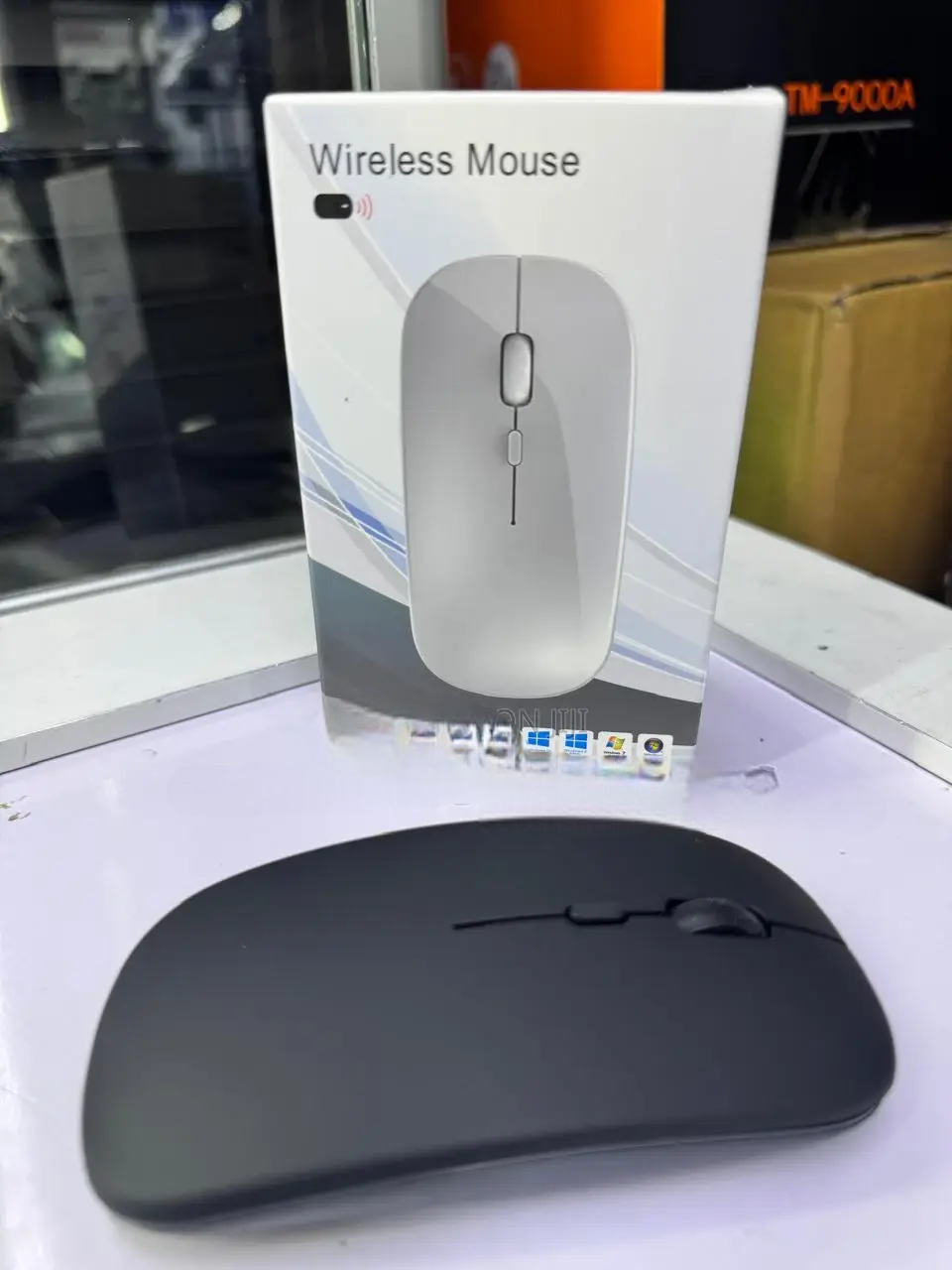 Rechargeable Wireless Mouse – Silent Click, High Precision & Long-Lasting Battery. Designed for smooth navigation, silent operation, and long-lasting performance.