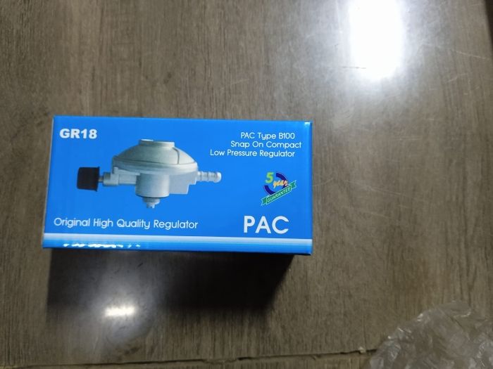 Gas Regulator for 6 Kg LPG Cylinder – Safe, Leak-Proof & Durable Design. Designed to provide safe, stable, and efficient gas pressure control for small LPG cylinders commonly used in homes, bedsitters