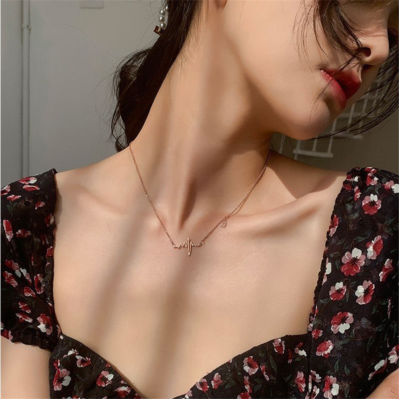 Women Necklace Ladies Heartbeat Rhythm Pendant Locket Stylish Chain - Gold