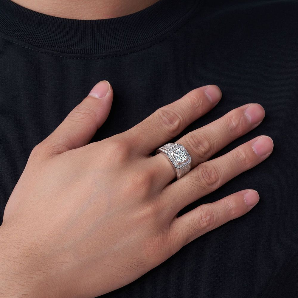 Men's Luxury Diamond Rings Full Star Deluxe Ring with Square Crystal Zirconia - Silver