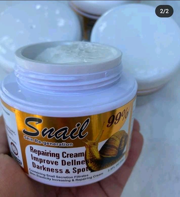 Fruit of the Wokali Snail Repairing Anti-Aging Cream