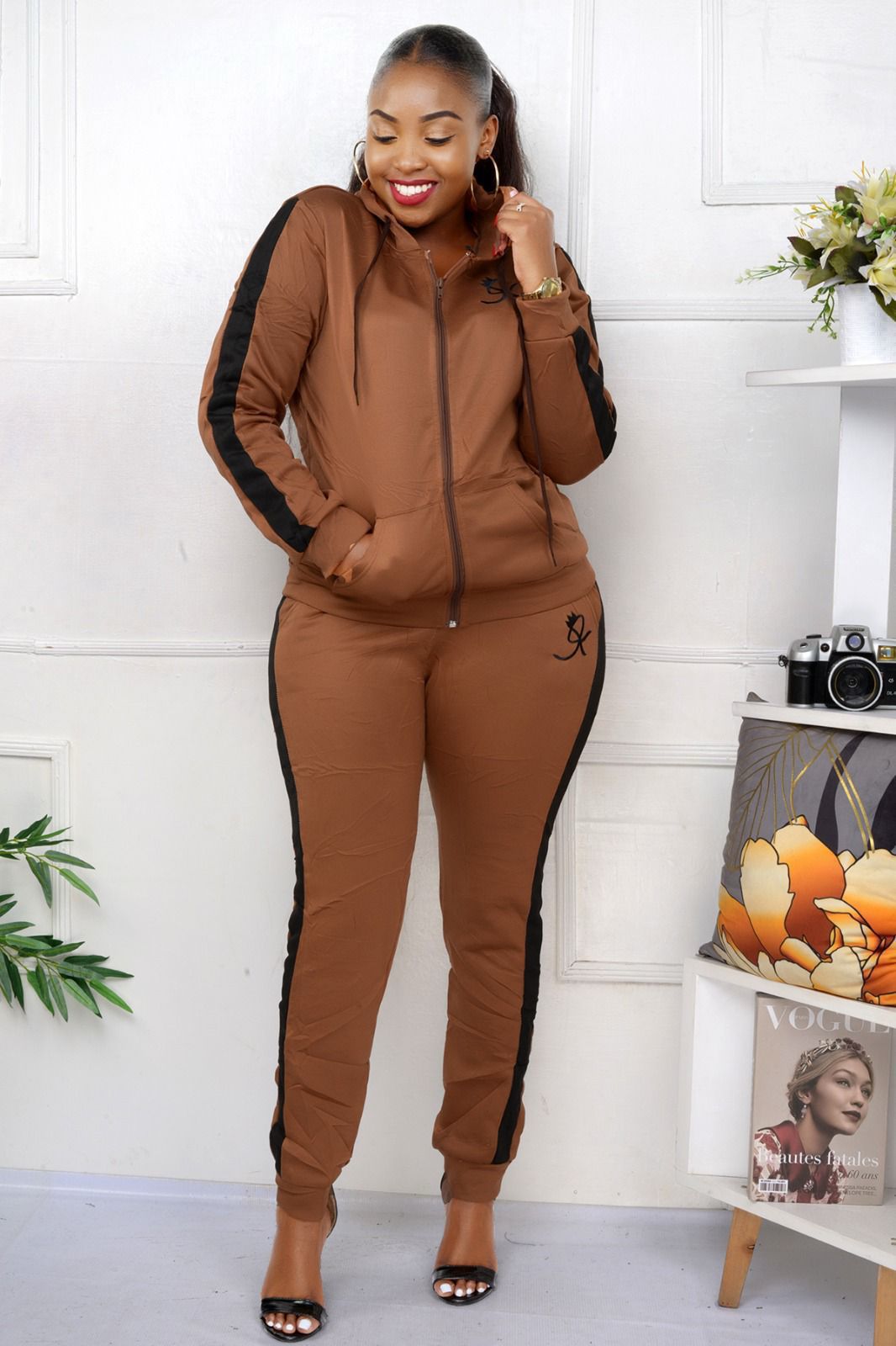 Fashion Two Piece Sets suit Womens Outfits  Fleece Hoodies Pants Sets Suits Ladies Sweatsuit For Women