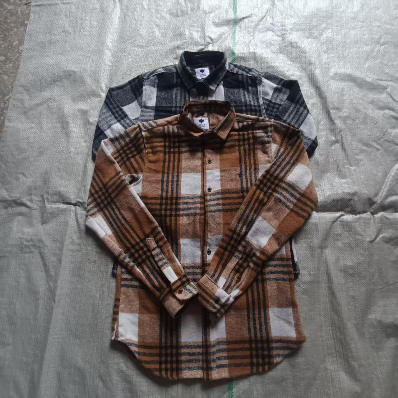 Flannel shirts/ shakers/ checked shirts