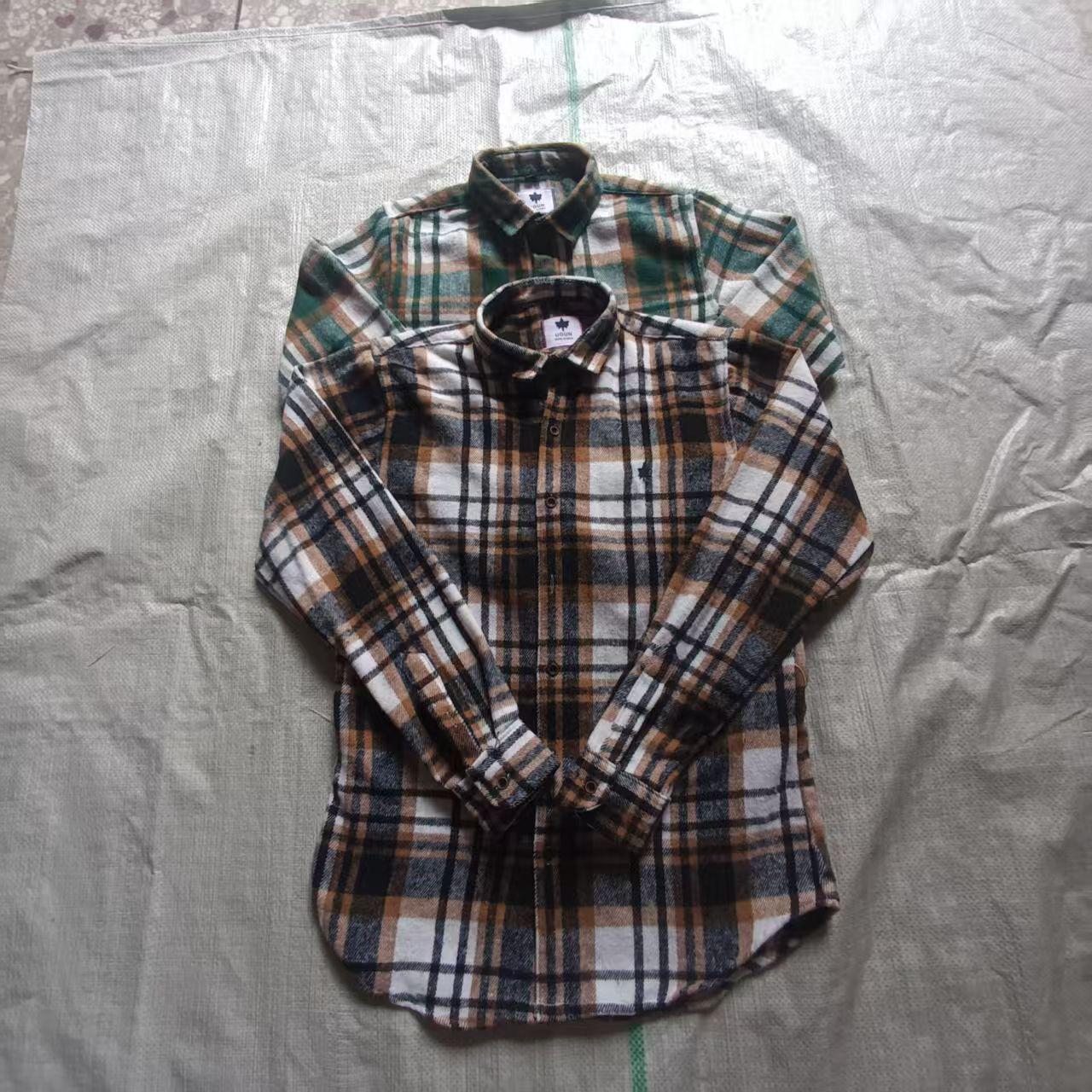 Flannel shirts/ shakers/ checked shirts