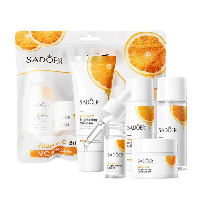 SADOER 5-in-1 Vitamin C Skin Care Sets Facial Cleanser Toner Face Cream Serum Lotion Whitening Moisturizing Face Travel Size Skin Care