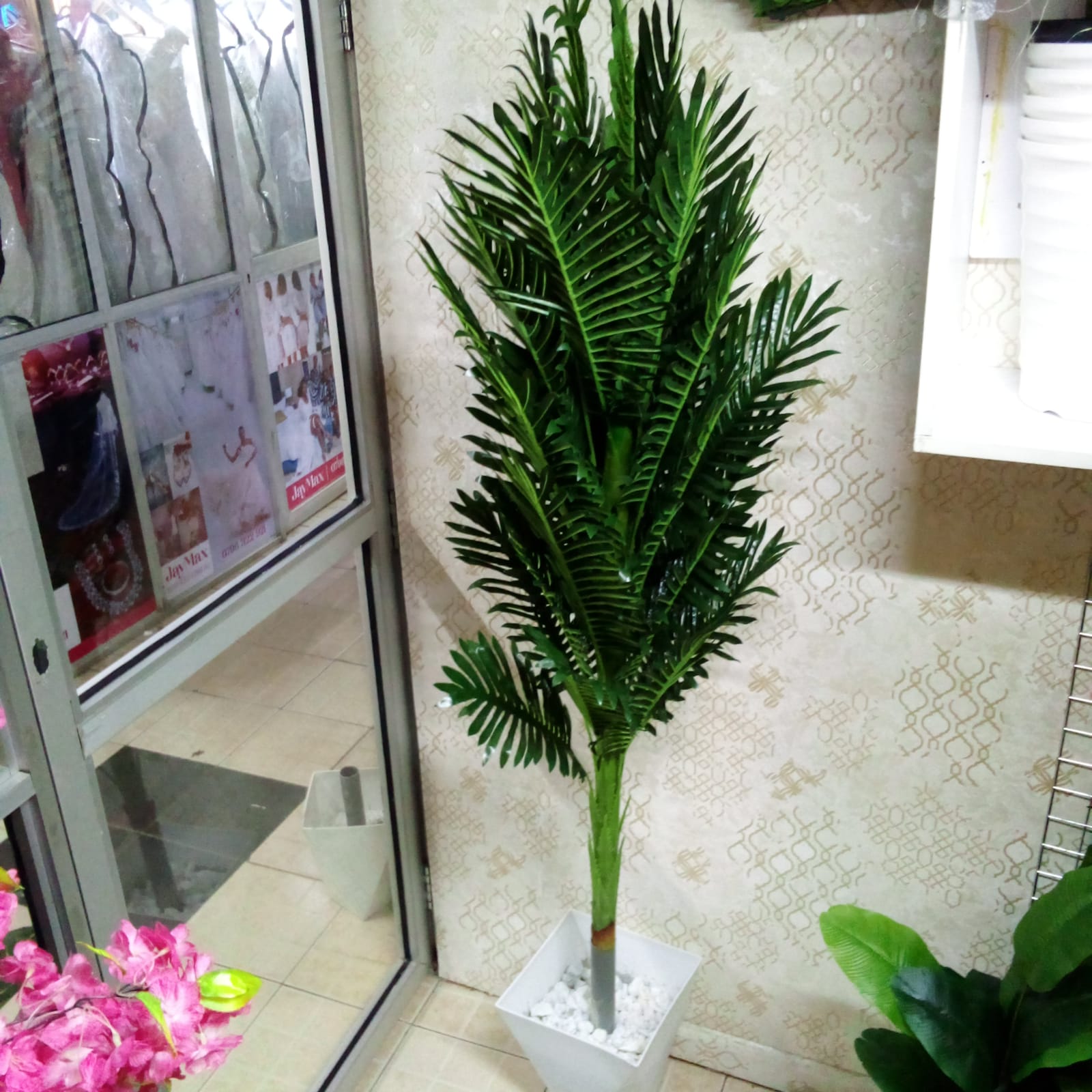 Palm artificial 6 feet, vase and white pebbles stones