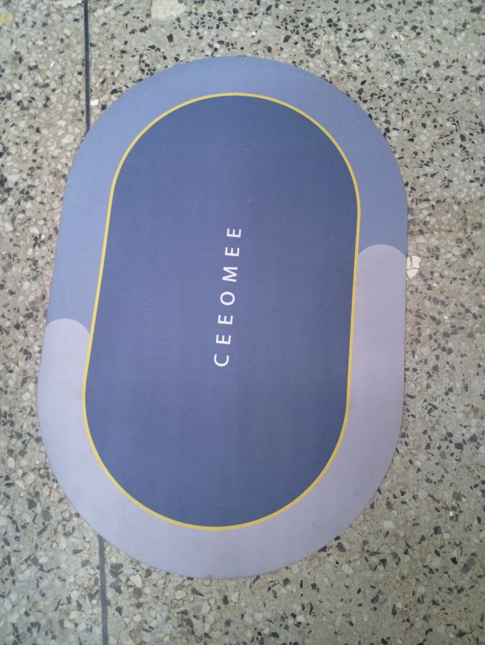 DOOR MATS. Anti-Slip Rubber Door Mats, - Premium quality that not easy deform, and wear-tear resistant, Equipped with super absorbent layer, rapid moisture penetration