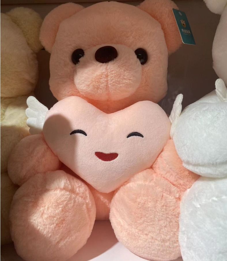 New Arrival Christmas Gift Plush Fluffy Soft Teddy Bear Doll with Cute Suprise Emoji for Your Darlings this christmans, Comes with a Bag ready for the gifting Season