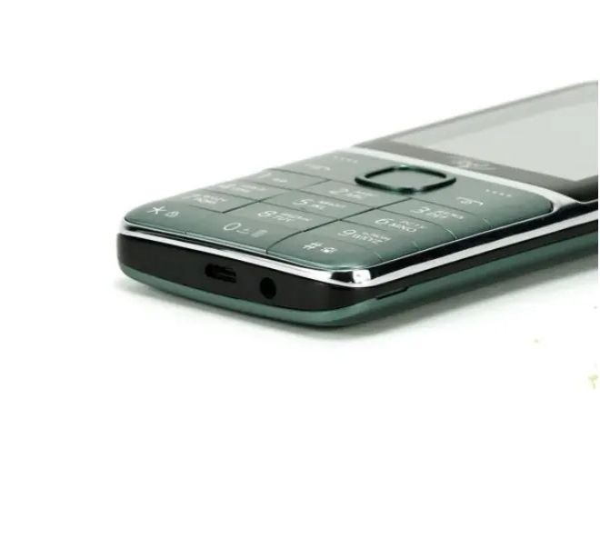 itel 3 Sim Wireless FM Big Screen 2500mAh Phone 5626 – Dual SIM Feature Phone with Long-Lasting Battery and FM Radio for Reliable Communication and Entertainment