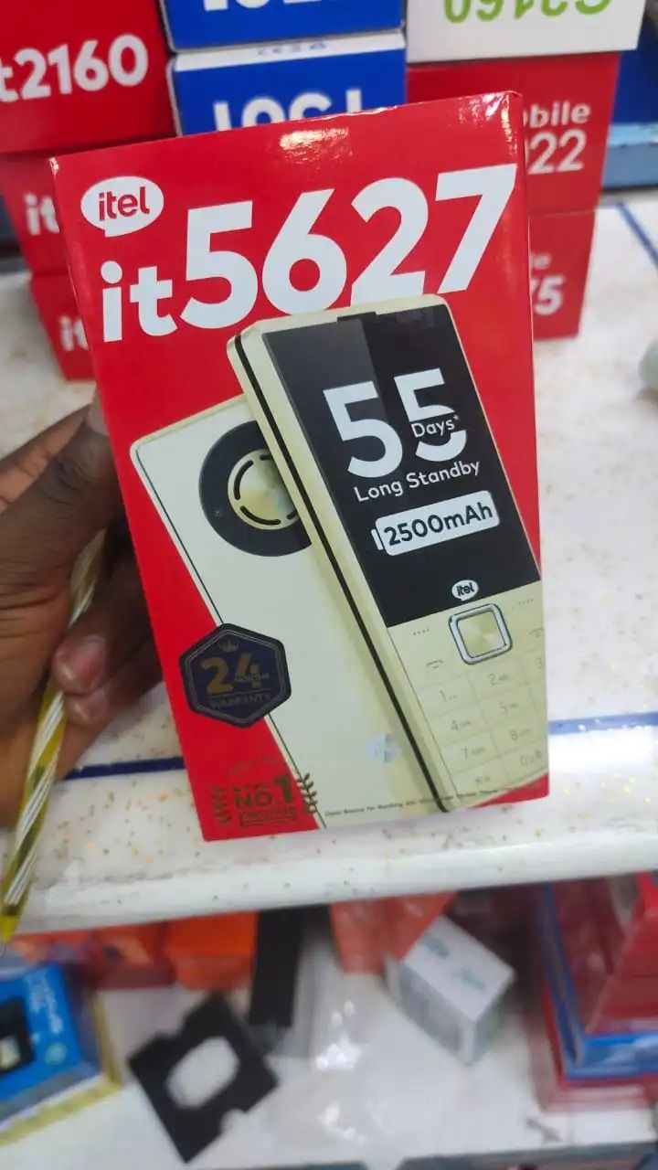 Itel it5627 Featured Phone with 3.0 Inch Big Screen, 2500mAh Battery, Type C Charging, Triple SIM Support, FM Radio, King Voice, 2000 Contacts Storage