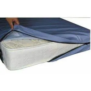 4x6 Full Cover Waterproof Mackintosh Mattress Protector with Zip – Liquid & Dust-Resistant, Hypoallergenic, Durable, Breathable, Easy-Fit, Machine Washable, All-Season Bed Protection