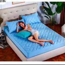 4x6 Light Blue Waterproof Mattress Protector, Premium Bed Protection, Anti-Spill, Dustproof, Hypoallergenic, Soft, Durable, Easy-Fit for Standard Single and Double Mattresses