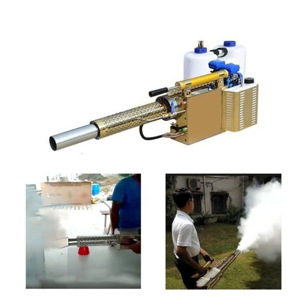 Fogging sprayer machine with a tank