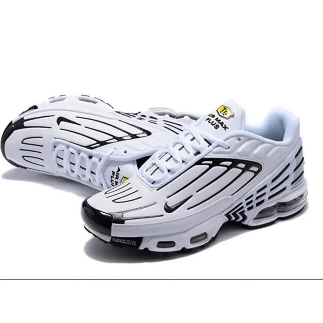 ORIGINAL AIR MAX TN PLUS 3 WHITE COLOR, CUSTOMIZED AIRMAX 90 tn, COLOUR BLACK ,HIGH QUALITY SNEAKERS. Best shop for Airforce, Air jordan, Airmax tn, Air force sneakers)
