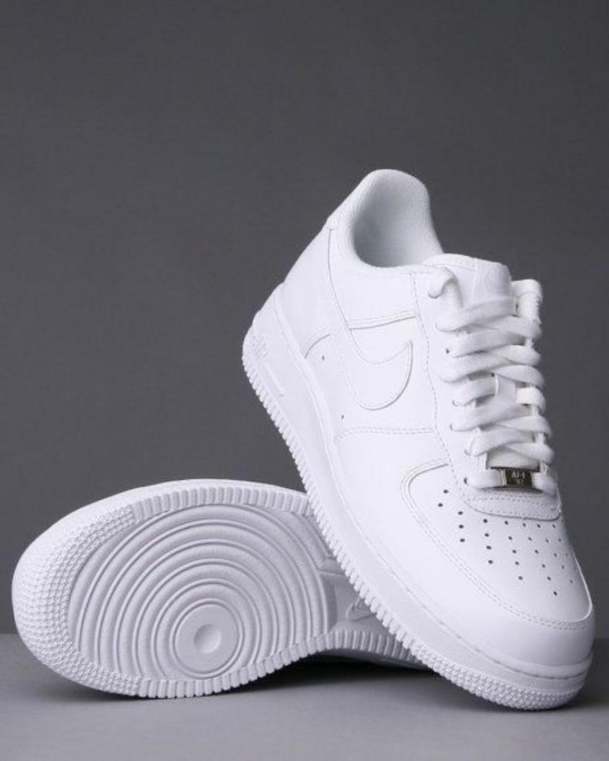 🔥( ON OFFER ) LEATHER AIR FORCE 1 WHITE COLOUR TRIPPLE WHITE ,HIGH QUALITY SNEAKERS. AIRFORCE 1 white JORDAN Best shop for Airforce, Air jordan, Airmax tn, Air force sneakers) GENERIC