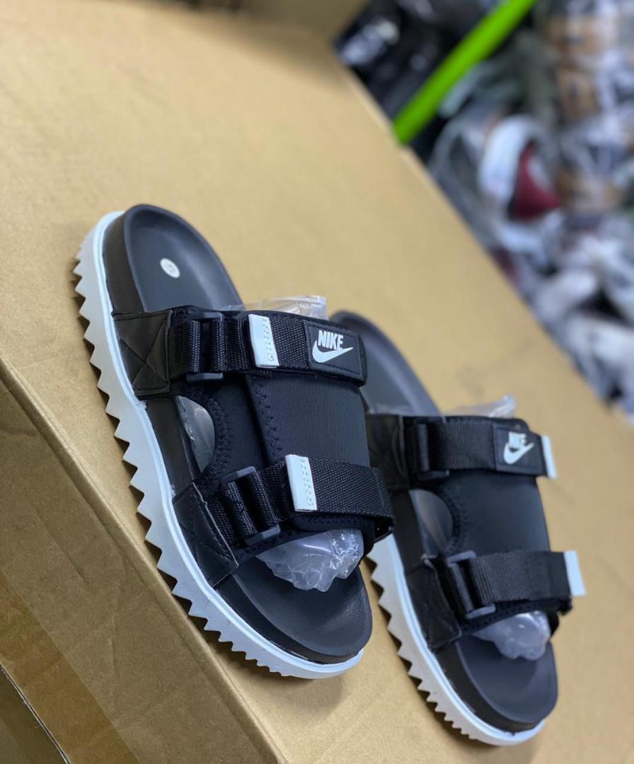 ORIGINAL AIR FORCE 1 SLIDES (DESIGHNER OPEN SHOES), BLACK COLOUR TRIPPLE WHITE ,HIGH QUALITY SLIP ONS. AIRFORCE 1 white JORDAN Best shop for Airforce, Air jordan, Airmax tn, Air force sneakers)