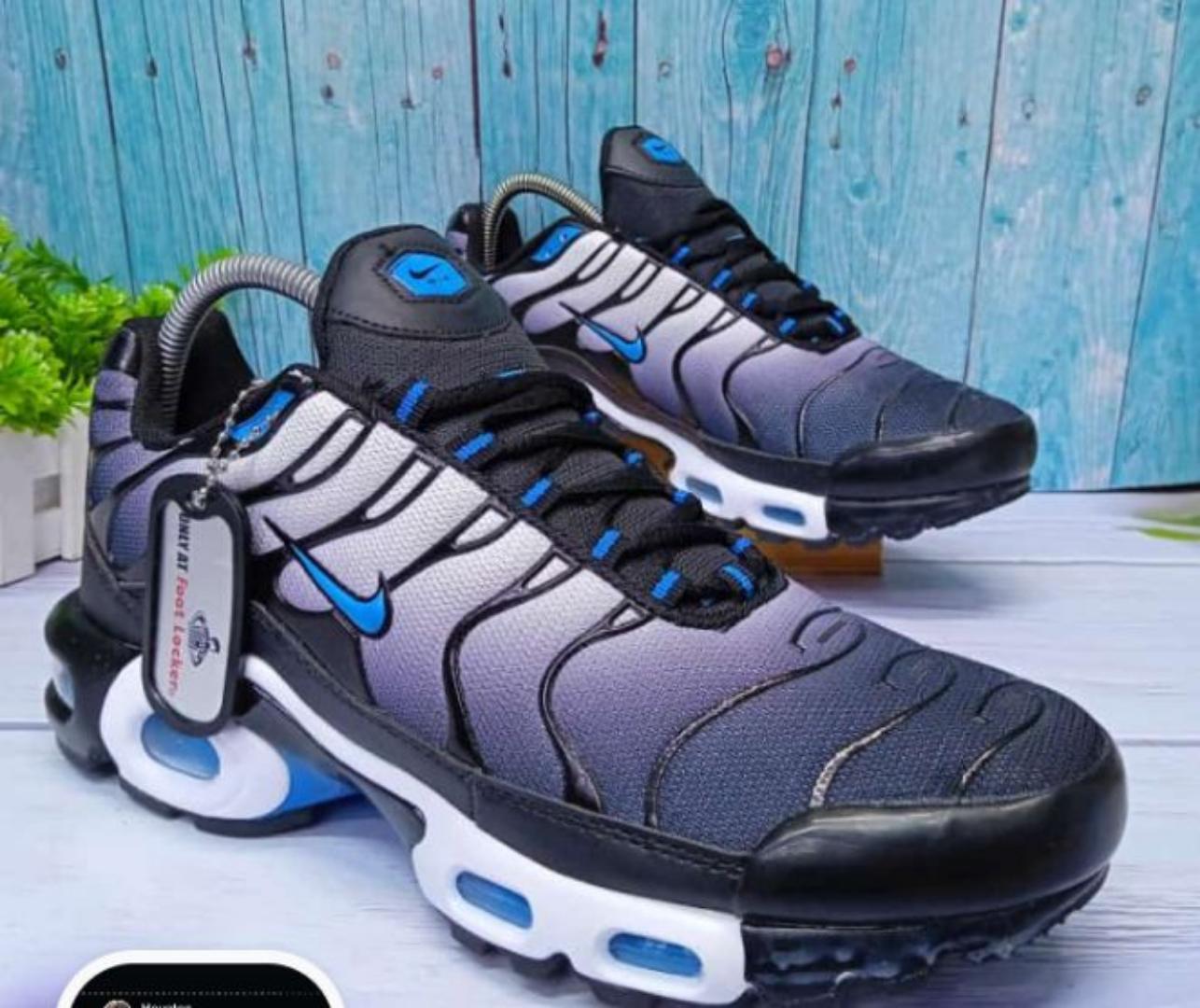 ORIGINAL AIR MAX TN PLUS MULTI COLOR, CUSTOMIZED AIRMAX 90 tn, COLOUR BLACK ,HIGH QUALITY SNEAKERS. Best shop for Airforce, Air jordan, Airmax tn, Air force sneakers)