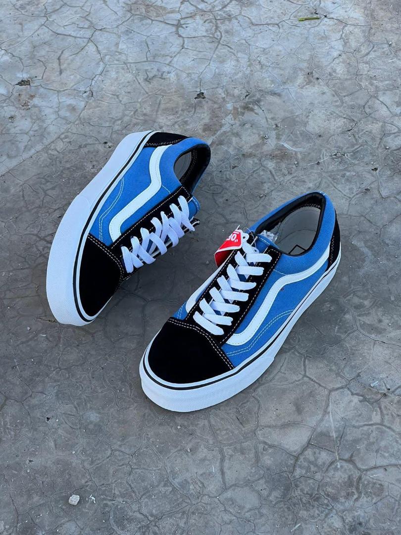 🔥( ON OFFER ) Vans Unisex Classic Canvas Skate Sneakers / Men's Rubbers and Women sneakers, Skater Vans (Best shop for Rubbers, Sneakers) GENERIC